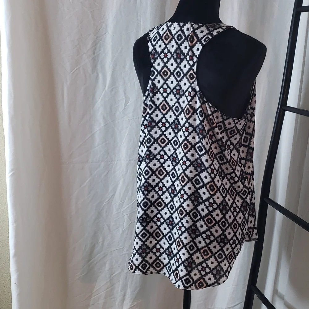LOFT Hi Low Racerback - Picture 2 of 4